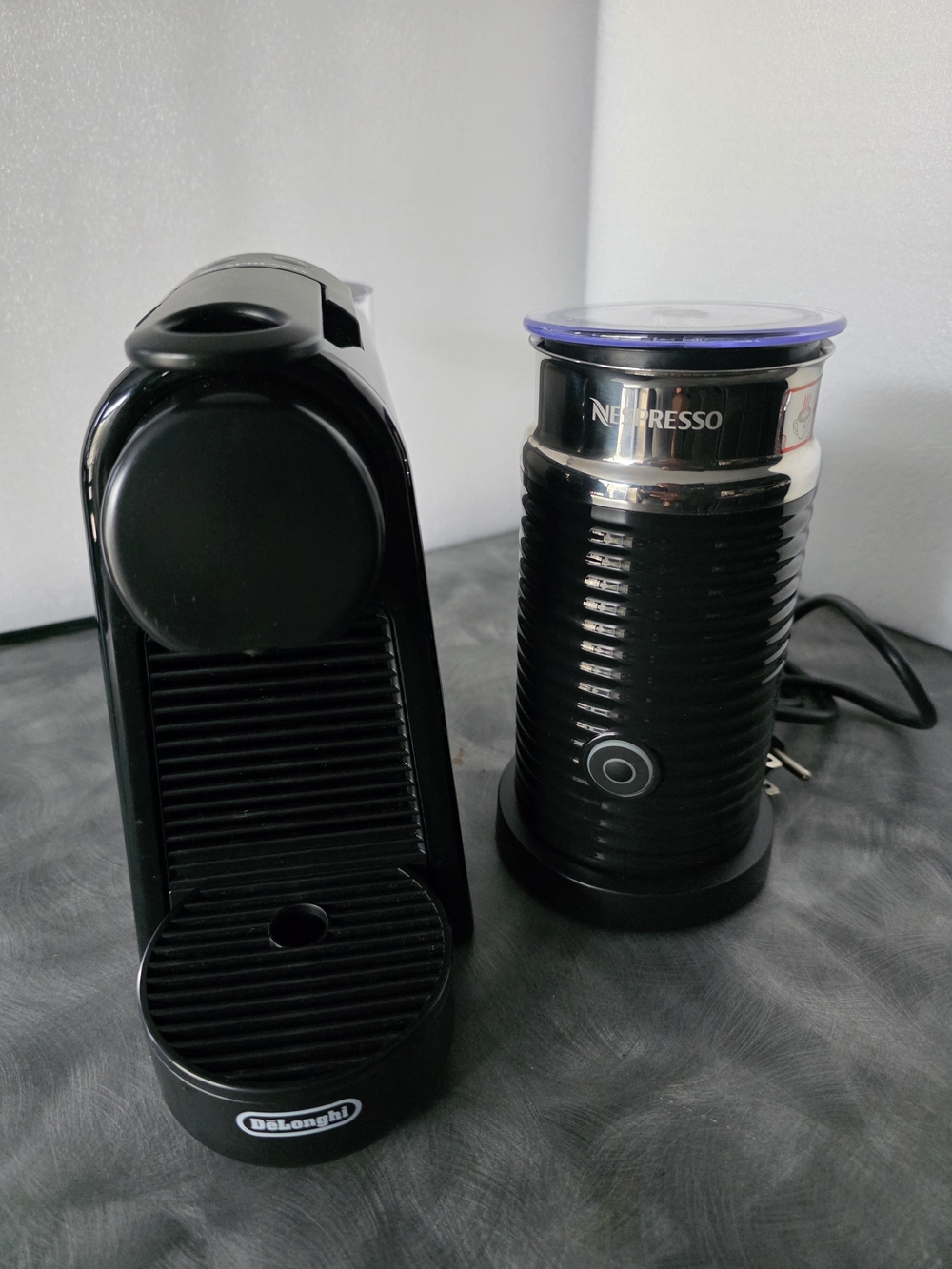 Coffee Machine + Frother - Picture 6 of 15